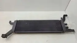 Maserati Ghibli III lisäjäädyttäjä OEM 670009821