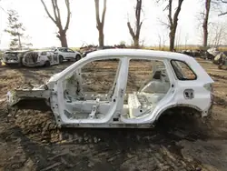 BOK VITARA III Vänster Pelartrappa - Begagnad
