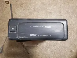BMW CD-vaihtaja OEM 65128361058 7-sarja E38
