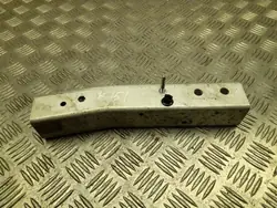 Beugel Polestar 4 2025 OEM 8892707748 - Gebruikt