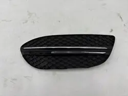 Canto do para-choque dianteiro Mercedes-Benz C W205 2015