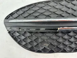 Ecke der Frontstoßstange Mercedes-Benz C W205 2015