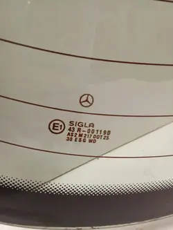 Vitre Arrière OEM 2026700580 pour Mercedes Classe C W202