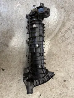 Coletor de admissão OEM 7807991 para BMW F32 2.0L