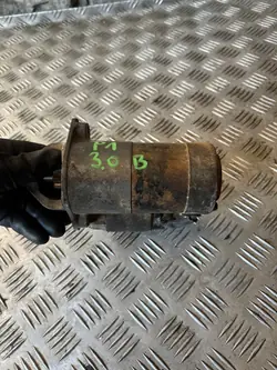 Démarreur 3.0B Mitsubishi Pajero I 82-91R. M1T72583