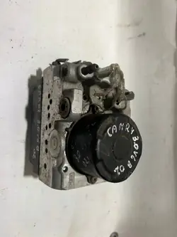 ABS-pumppu ohjain 44540-33061 Toyota Camry:lle