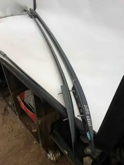 Kit de Barras de Teto VW OEM 5H9860025 - Usado