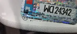 PEUGEOT OEM Framruta - Begagnat skick