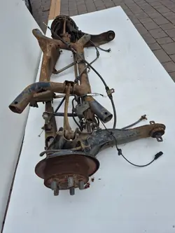 Mitsubishi Lancer XI X bakre fjädringsarm OEM