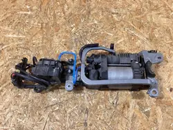 Porsche Macan fjädrings kompressor OEM 95B616006G