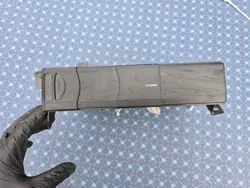 BMW CD-vaihtaja OEM 6958198 E87-malleihin - Käytetty