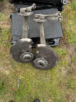 Mozzo di sterzo anteriore destro Audi A4 A5 Q5 8K0407254B