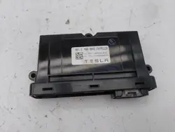 Módulo de freno Tesla OEM 100761800D - Usado