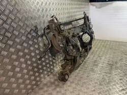 UTO47044 Cadre Auxiliaire Arrière pour Volvo XC90 2019