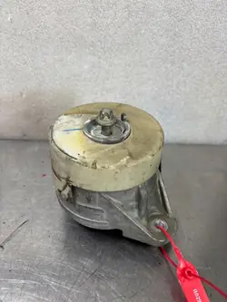 Moottorin kiinnike oikea Mercedes W213 A2052405000