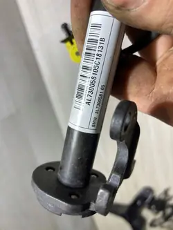 BMW X2 F39 motorhuvedämpare OEM 7300582