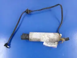 Polttoainepumppu Mercedes W202 2.0 16V