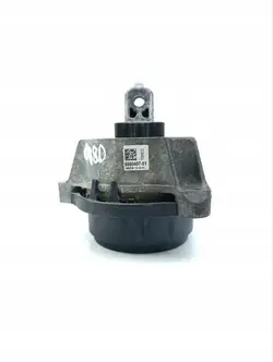 BMW Moottorin Kiinnike OEM 6860457 - Käytetty Kunnossa