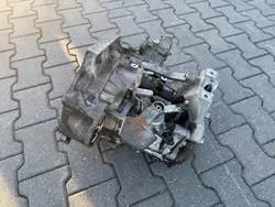 Vaihteisto GQQ 1.9 TDI VW Golf V