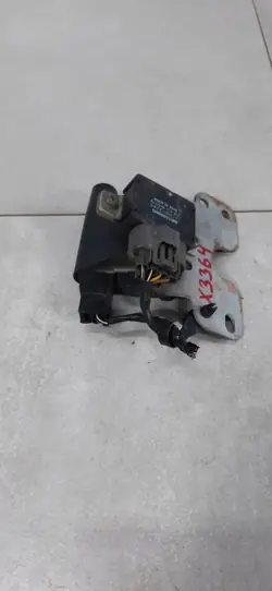 Bobine d'allumage Suzuki OE OEM 131300-2240 pour Baleno I 1.6