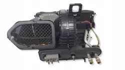 Lämmitin Citroen C5 III OEM 9684138680 - Käytetty