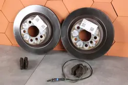 Jeu disques et plaquettes frein arrière BMW OEM 6880071