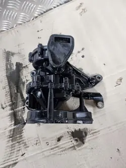 Öljypumppu Opel OE OEM 55509128 Insignia B 1.6cdti:lle