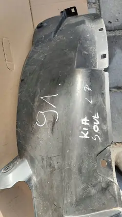 Vasen etupyörän kaari Kia Soul I 86811-2K000