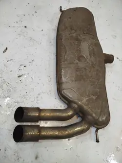 OEM 1K0253811C Audi A3 8P 2.0 TDI Endschalldämpfer