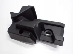 Vänster bakre bagagefodral fäste OEM 6F9858859A