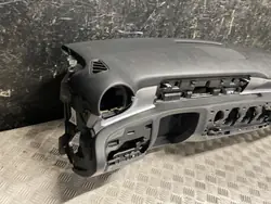 Mercedes A-klass Instrumentbrädskonsoll OEM A1776806102