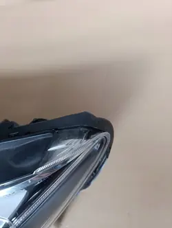 Farol esquerdo OEM 7VB98YG8-BOJ9I Toyota RAV4 2016-2018