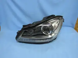 Linker Mercedes W204 Lift Bi-Xenon Koplamp ILS