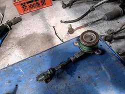 Renault Master III Kytkinvapautin 8201035313-D