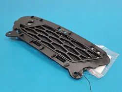 Bouchon de grille de pare-chocs droit OEM GJ32-15A298-C