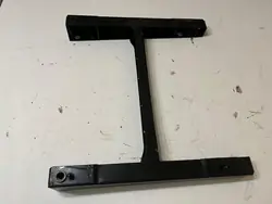 VW Caddy 3 istuinpohja oikea etu OEM 2K0881034B