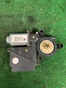 Moteur de fenêtre avant gauche Skoda Fabia I Polo IV 6Q1959801