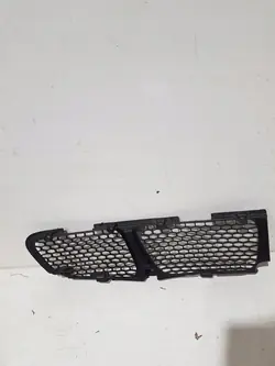 Etupään tuuletusritilä OEM 8652204A000 Hyundai H-1