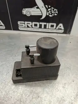 Pompe de verrouillage central Mercedes-Benz C W203 OEM