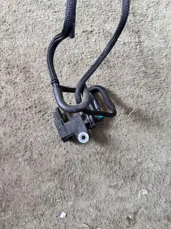 Vakuumventil OEM 9808206880 för Peugeot Ford 2.0HDI
