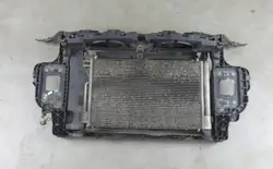 Panneau avant radiateur Fiat Grande Punto 1.2 1.4 8V 16V