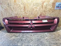 GRILL MITSUBISHI PAJERO III 99-03 MR387981
