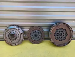 Conjunto de embreagem RENAULT TRAFIC III 1.6 DCI OEM 123101986R