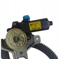 Lève-vitre avant droit DAEWOO REZZO 96261057