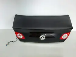 VW PASSAT B6 SEDAN 2.0TDI Takaluukku LC9Z