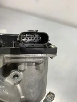 Corps de papillon électronique Subaru Forester 2019 OEM FBZ18342