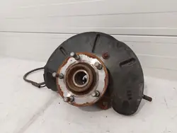 Chrysler 200 2011 Mozzo ruota anteriore lato sinistro OEM 5085887AF