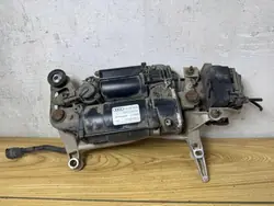 AUDI Q7 (4L) Suspension Compressor 15150000393