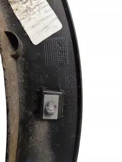 Jeep OE lokasuoja oikea etu OEM 735729930