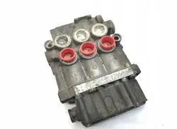 A0003276825 Válvula ECAS Mercedes-Benz - Usado